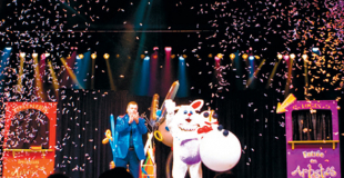 Spectacle de magie et ventriloque avec père-Noël à Evian (74)