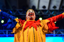 Clown de Cirque pour Spectacle de Noël et Arbre de Noël !