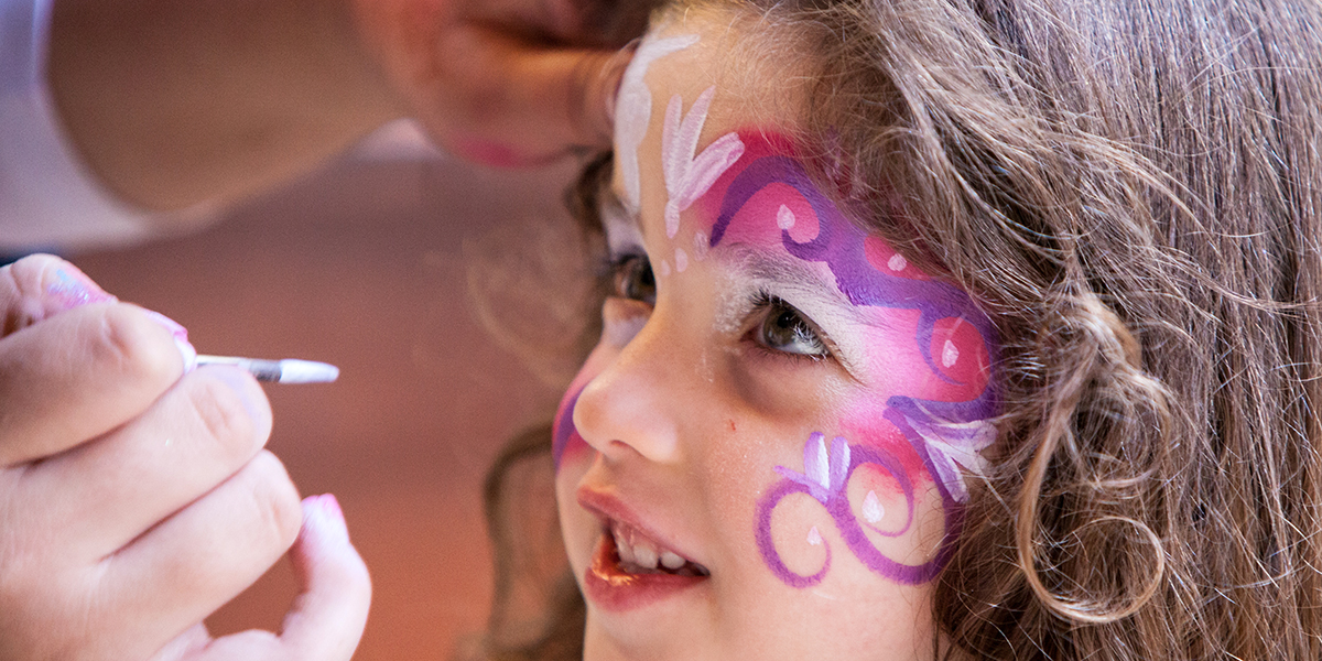 Animation maquillage artistique pour Arbre de Noël !