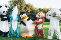 Peluches géantes et mascottes pour spectacle de Noël et Arbre de Noël !