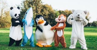 Peluches géantes et mascottes pour spectacle de Noël et Arbre de Noël !