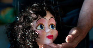 Spectacle de marionnettes traditionnelles à fils pour spectacle de Noël et Arbre de Noël !