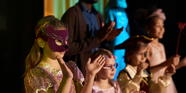 Meilleurs spectacles de conte et théâtre enfants pour spectacle de Noël ou autre événement !