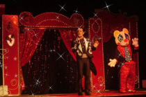 Cirque en salle avec animaux