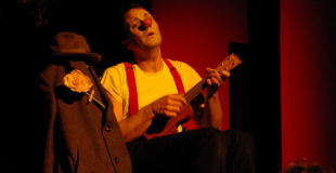Clown musicien