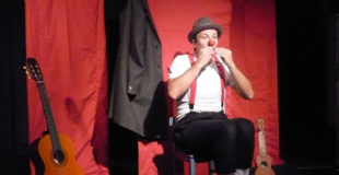Clown musicien pour enfants