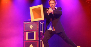 Grande illusion en spectacle de Noël